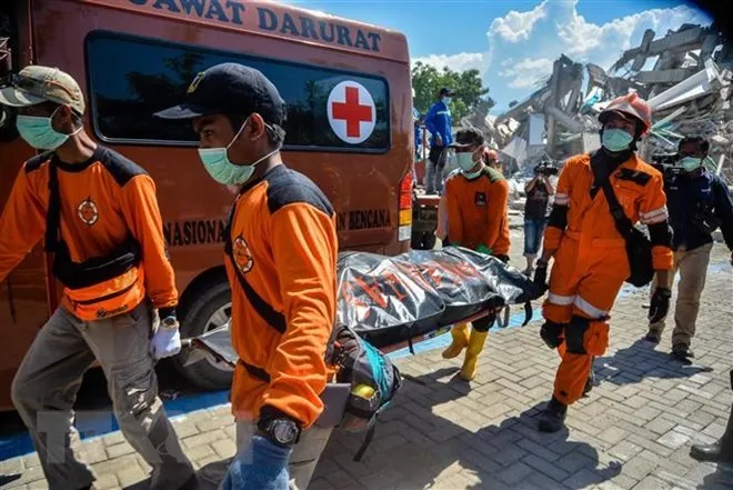 Động đất, sóng thần ở Indonesia: 1.670 người thiệt mạng và mất tích