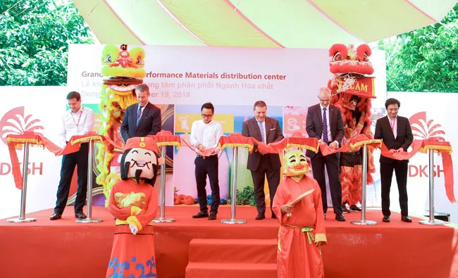 DKSH khánh thành trung tâm phân phối mới