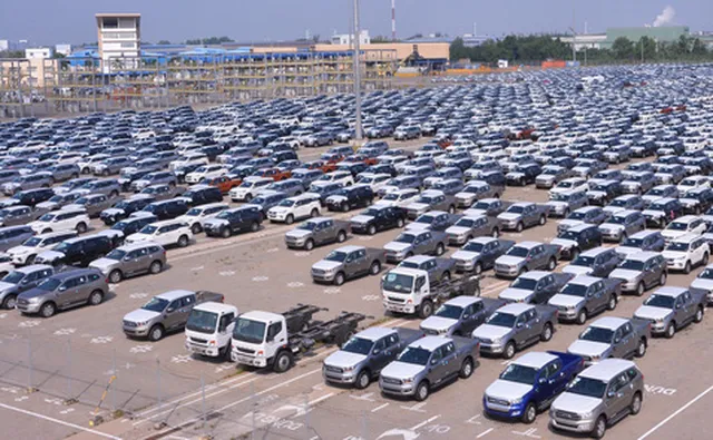 Ôtô nhập khẩu tăng, phá vỡ kỷ lục