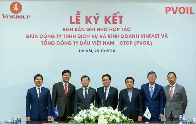 VinFast và PV Oil hợp tác triển khai trạm sạc và thuê pin cho xe điện ảnh 1 VinFast và PV Oil hợp tác triển khai trạm sạc và thuê pin cho xe điện ảnh 1