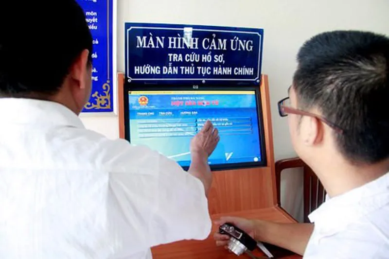 TPHCM: yêu cầu tăng cường giải pháp công nghệ trong điều hành, quản lý