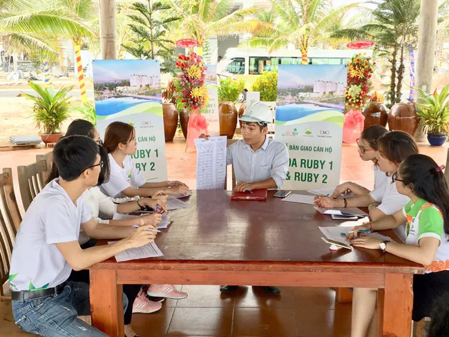 Nhộn nhịp sự kiện bàn giao Aloha Beach Village giai đoạn 1 ảnh 1 Nhộn nhịp sự kiện bàn giao Aloha Beach Village giai đoạn 1 ảnh 1