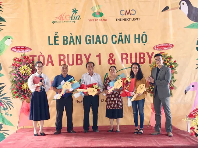 Nhộn nhịp sự kiện bàn giao Aloha Beach Village giai đoạn 1