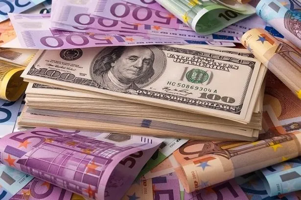 Đồng đôla Australia chạm đáy 10 năm so với đồng USD
