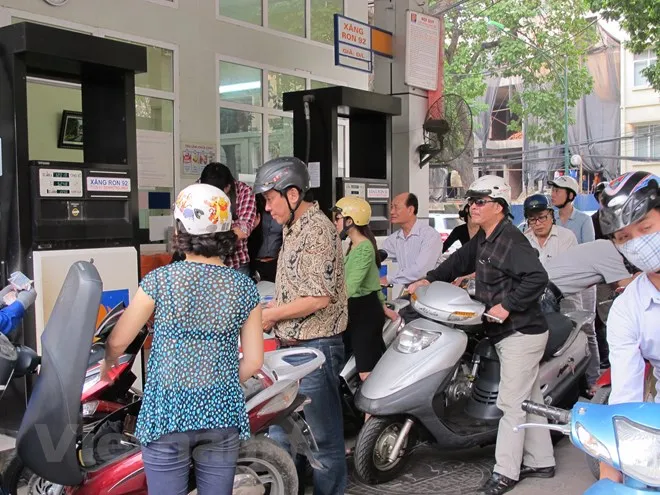 Giá xăng dầu giữ ổn định sau khi điều chỉnh trích lập quỹ bình ổn