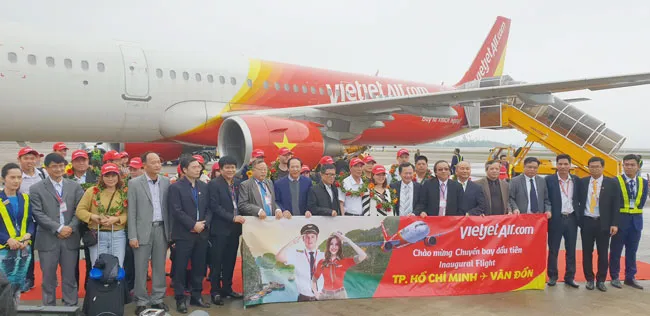 Vietjet khai trương đường bay TPHCM - Vân Đồn (Quảng Ninh)