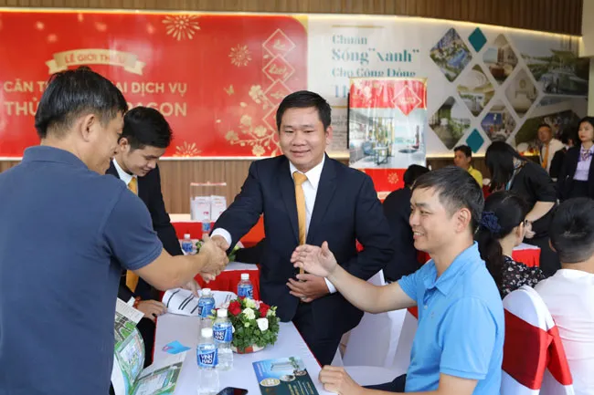 Căn thương mại Thủ Thiêm Dragon: “Điểm sáng” giao dịch ngày cận Tết ảnh 2 Căn thương mại Thủ Thiêm Dragon: “Điểm sáng” giao dịch ngày cận Tết ảnh 2