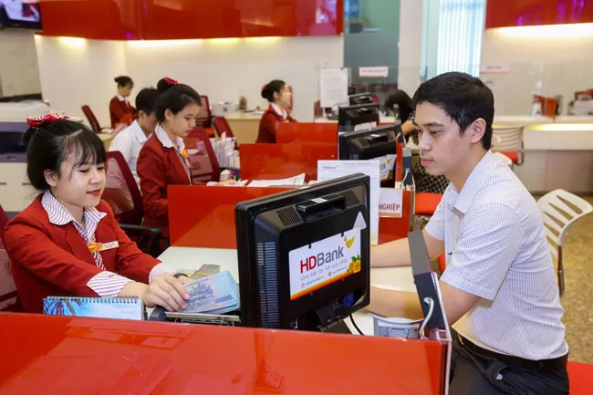 HDBank tiếp tục nhận hai giải thưởng lớn từ tổ chức Asiamoney