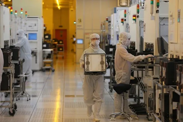 Trung Quốc cần hơn 10 năm để xây dựng ngành công nghiệp chip
