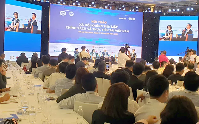 Hướng tới xã hội không tiền mặt ảnh 1 Hướng tới xã hội không tiền mặt ảnh 1