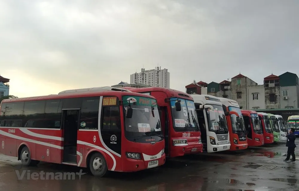 Các đơn vị vận tải đã lên kế hoạch tăng cường xe nhằm giải tỏa khách có nhu cầu đi lại tăng cao dịp nghỉ lễ 2/9. (Ảnh: Việt Hùng/Vietnam)