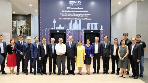 Bí thư Thành ủy TPHCM Nguyễn Thiện Nhân tìm hiểu kinh nghiệm starup từ Singapore ảnh 6
