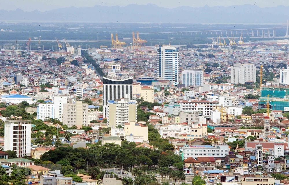  Một góc thành phố Hải Phòng, một trong 7 tỉnh, thành phố của Vùng Kinh tế trọng điểm Bắc Bộ. (Ảnh: An Đăng/TTXVN)