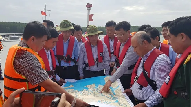 Thủ tướng yêu cầu ứng phó sự cố tràn dầu tàu vận tải tại Cần Giờ