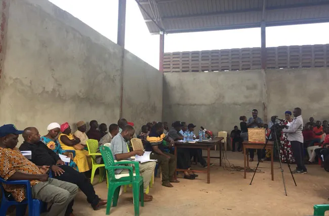 Quang cảnh phiên đấu giá vụ mùa điều 2019/2020 của Chính phủ Tanzania