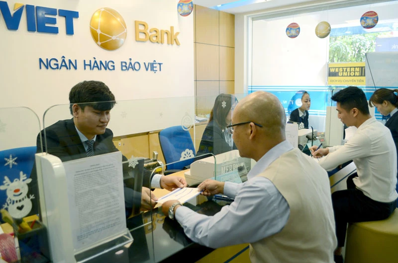 Giao dịch tại BaoVietBank.