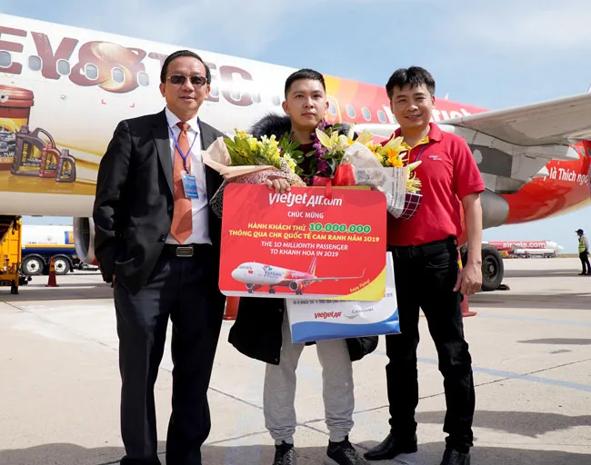 Vietjet chào đón vị khách thứ 10 triệu năm 2019