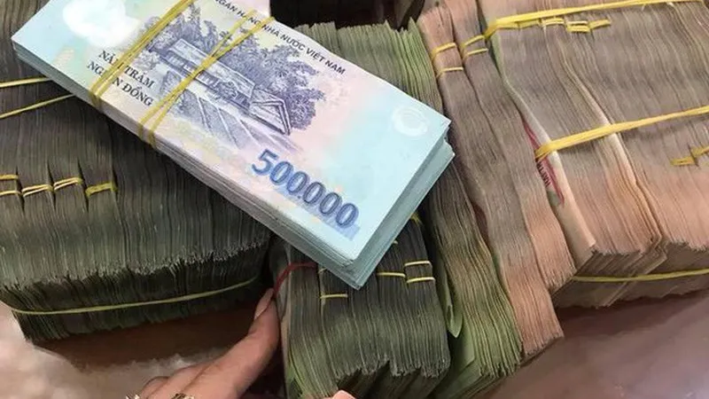 Lãi suất liên ngân hàng liên tục giảm mạnh. (Ảnh minh họa: KT)