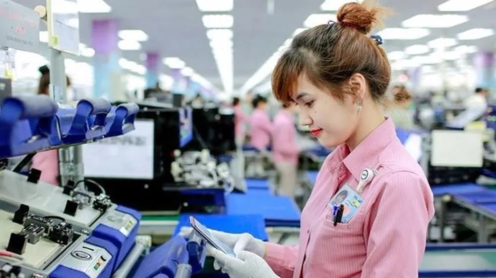 Tiền lương phải thực sự là nguồn thu nhập chính