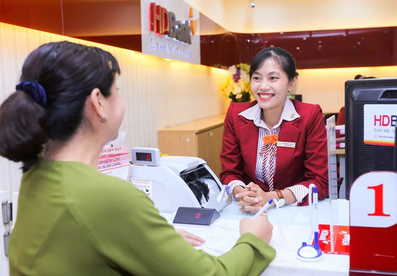 HDBank tăng trưởng mạnh mẽ các nguồn thu nhập