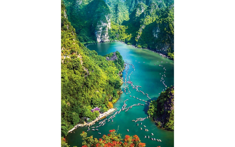 A corner of Trang An tourist area, Ninh Binh, viewed from above.