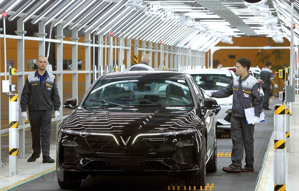 Xe VinFast của tập đoàn Vingroup, thương hiệu xe Việt đầu tiên tại Việt Nam. (Nguồn: TTXVN)