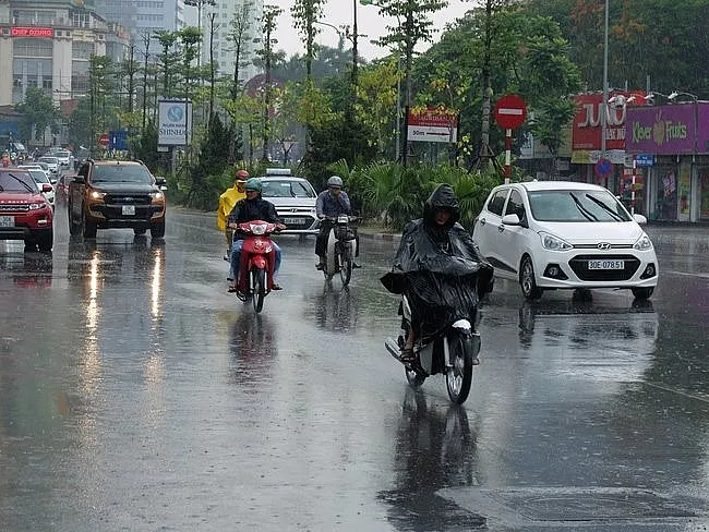 Miền Nam mưa dông tập trung vào chiều và tối