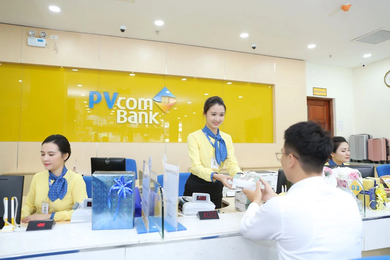 Ưu đãi lớn với thẻ PVcomBank Mastercard 