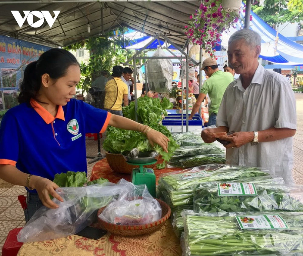 Kết nối cung cầu, thúc đẩy thị trường tiêu dùng trong nước