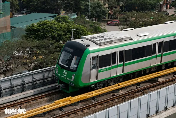 Chưa yên tâm với an toàn cháy nổ đường sắt Cát Linh - Hà Đông - Ảnh 2. Chưa yên tâm với an toàn cháy nổ đường sắt Cát Linh - Hà Đông - Ảnh 2.