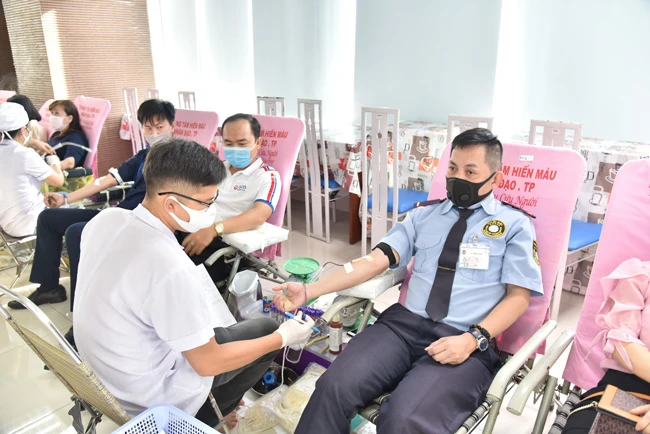SCB tham gia nhiều hoạt động nhân đạo, từ thiện năm 2020 ảnh 1 SCB tham gia nhiều hoạt động nhân đạo, từ thiện năm 2020 ảnh 1