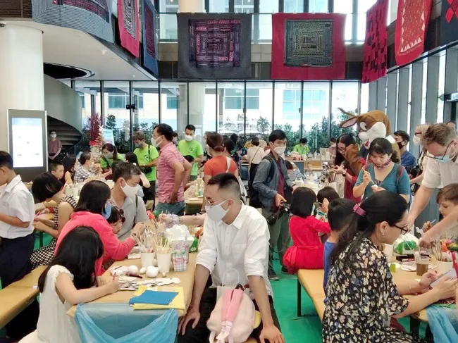 Góc trang trí trứng Phục sinh tại Ngôi nhà Đức TPHCM