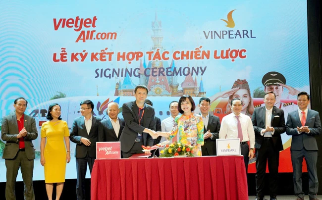 Vietjet ưu đãi kỳ nghỉ trọn gói từ 10 đường bay tới Phú Quốc