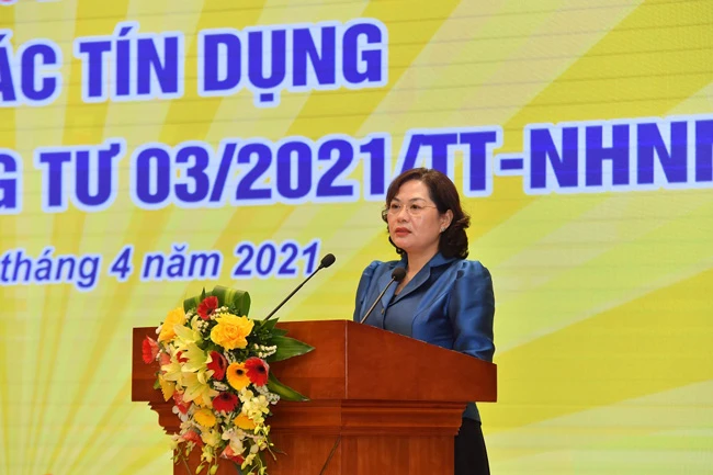 Hơn 3 triệu tỷ đồng lãi suất thấp để ứng phó dịch Covid-19