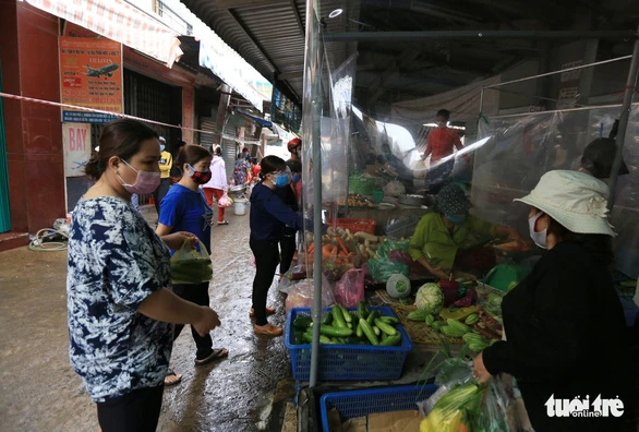 Bộ Công thương: Mở lại tất cả chợ truyền thống theo cách an toàn