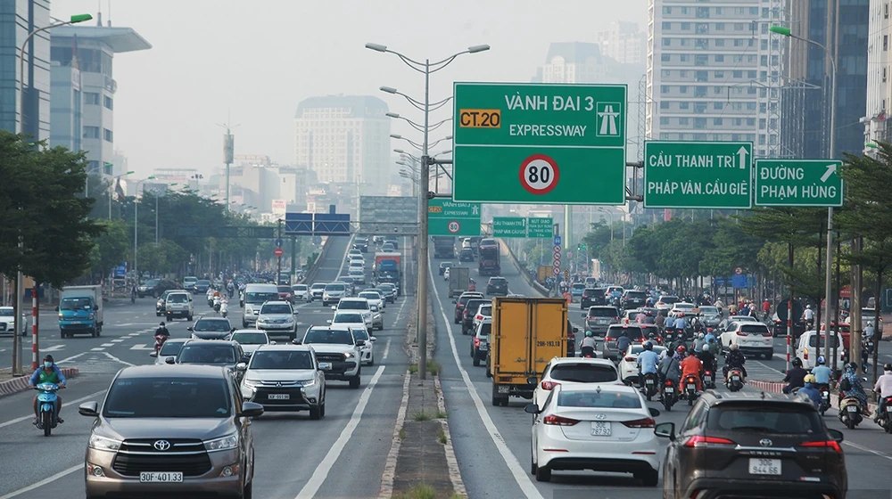 Với 87 trạm thu phí vào nội đô, mỗi năm TP Hà Nội sẽ thu được khoảng 300 tỷ đồng.