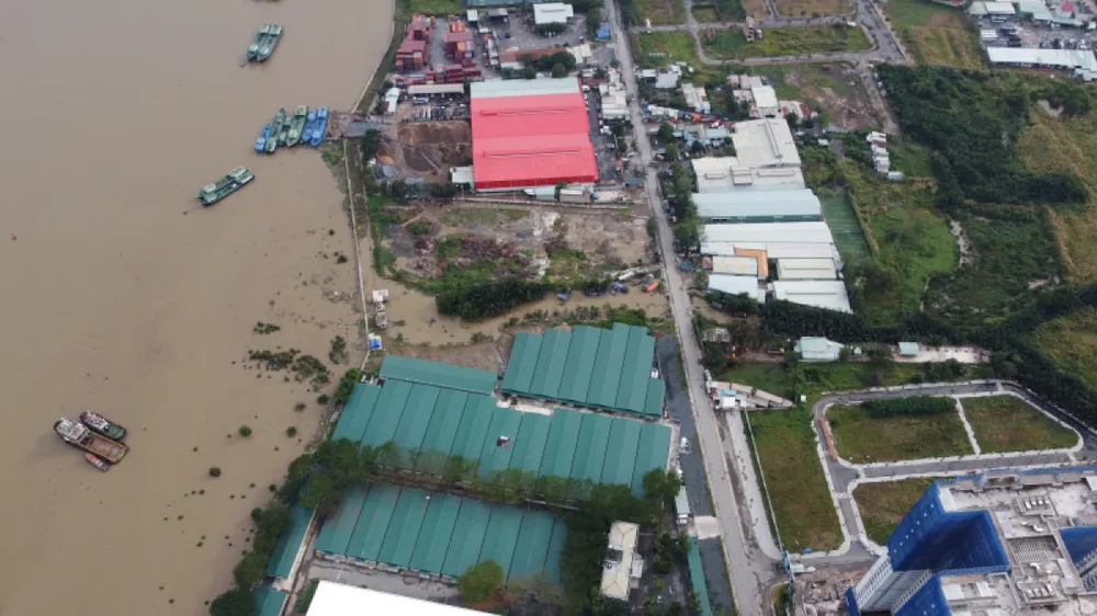 Theo Quận 7, công ty này đã có cam kết sử dụng đất để đầu tư xây dựng nhà ở lưu trú cho công nhân trong thời gian chưa thực hiện dự án.