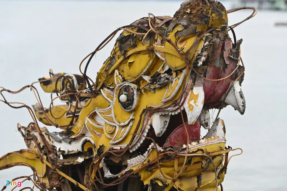 Tháo dỡ du thuyền bỏ hoang ảnh 11 Thao do du thuyen bo hoang anh 11