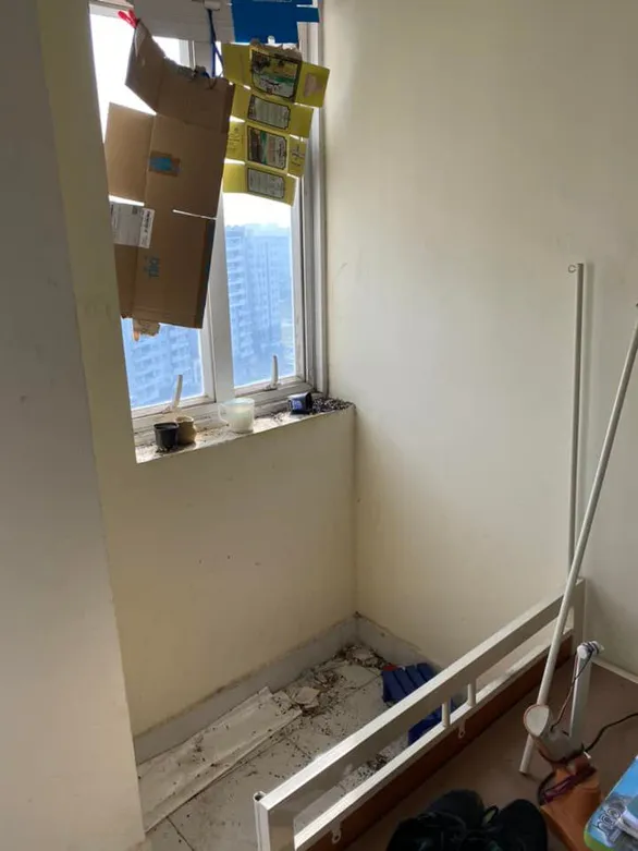 Nhận phòng ký túc xá, sinh viên choáng váng trước thực tế không thể tưởng tượng - Ảnh 5. Nhận phòng ký túc xá, sinh viên choáng váng trước thực tế không thể tưởng tượng - Ảnh 5.