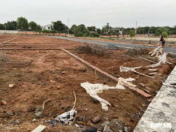 Tách thửa, phân lô bán nền ở thôn xóm: Mừng hay lo? - Ảnh 2. Tách thửa, phân lô bán nền ở thôn xóm: Mừng hay lo? - Ảnh 2.