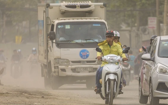 Giao thông là một trong những nguồn gây ô nhiễm lớn tại TP.HCM