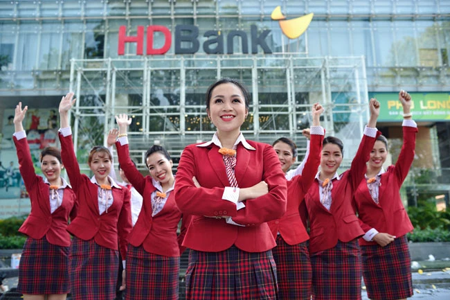 HDBank mở mới 18 điểm giao dịch và tuyển dụng 250 ứng viên 