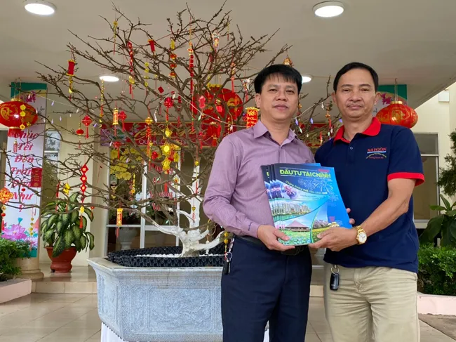 Báo Xuân ĐTTC đến với bạn đọc huyện Vĩnh Cửu, tỉnh Đồng Nai Báo Xuân ĐTTC đến với bạn đọc huyện Vĩnh Cửu, tỉnh Đồng Nai