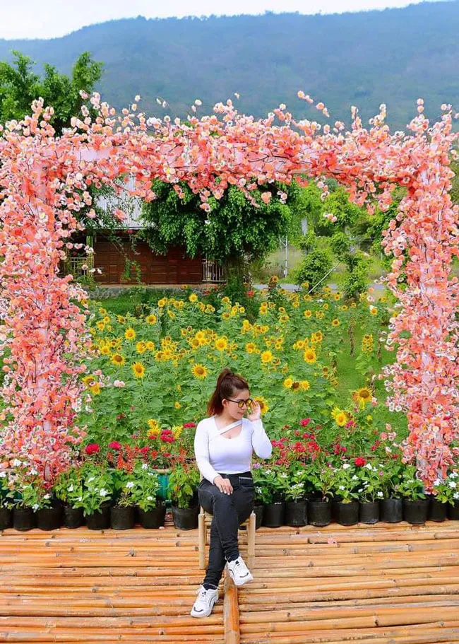 Cảnh sắc đầy kì ảo