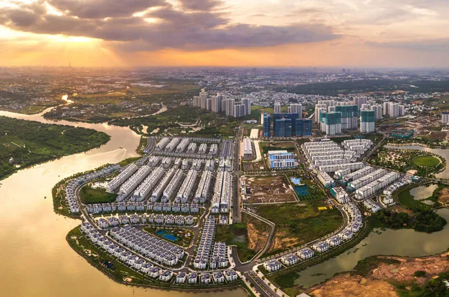 Phía Đông TP.HCM tiếp tục “thay da, đổi thịt” từng ngày nhờ hạ tầng giao thông hoàn thiện Phía Đông TP.HCM tiếp tục “thay da, đổi thịt” từng ngày nhờ hạ tầng giao thông hoàn thiện