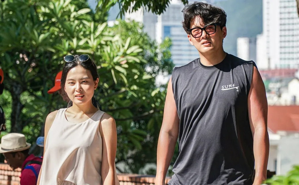 du khách Hàn Quốc ảnh 3 Nhiều người Hàn cho biết họ thích cà phê và bánh mì của Việt Nam. Ảnh: Xuân Hoát.