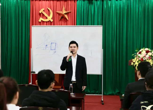 Với việc tham gia, đóng góp tích cực cho công tác an sinh xã hội, ông Đỗ Vinh Quang, Phó Chủ tịch HĐQT Tập đoàn T&T Group vinh dự là một trong 64 cá nhân tiêu biểu được Sở Lao động - Thương binh và Xã hội Hà Nội vinh danh. Với việc tham gia, đóng góp tích cực cho công tác an sinh xã hội, ông Đỗ Vinh Quang, Phó Chủ tịch HĐQT Tập đoàn T&T Group vinh dự là một trong 64 cá nhân tiêu biểu được Sở Lao động - Thương binh và Xã hội Hà Nội vinh danh.