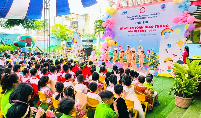 Ngày hội “Bé với an toàn giao thông” diễn ra sôi động, vui nhộn