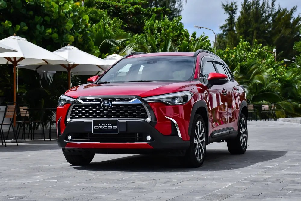 khuyến mại ôtô ảnh 1 Toyota Corolla Cross vừa có giá bán mới từ đầu năm nay. Ảnh: Bối Hạ.