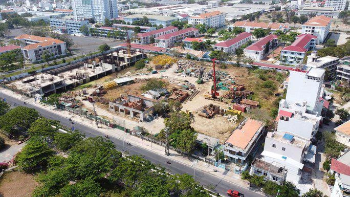 Dự án Nha Trang Golden Gate, một trong những dự án chậm tiến độ. 